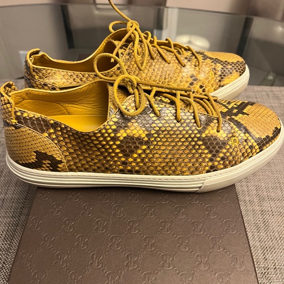 gucci python sneakers black